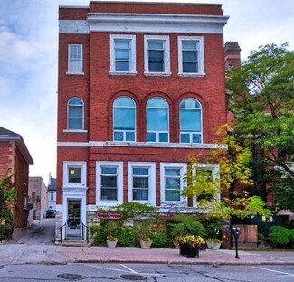 56 Albert St