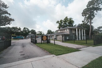 Houston, TX Retail - 8432 Park Place Blvd