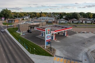 Retail Service-Oriented Property