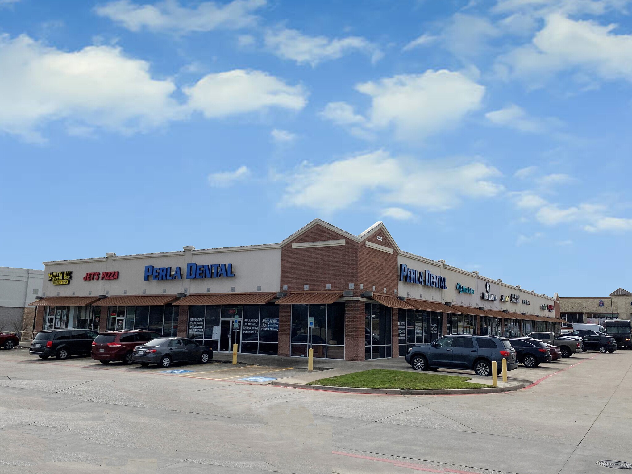 2248 Central Dr, Bedford, TX for Rent