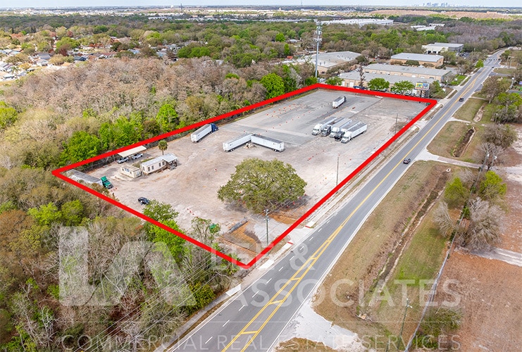 9722 Boggy Creek Rd, Orlando, FL for Rent