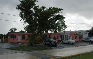 Hallandale Beach, FL Office - 923-925 Old Federal Hwy