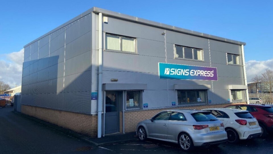 28 Queen Elizabeth Ave, Glasgow, GLG for Sale