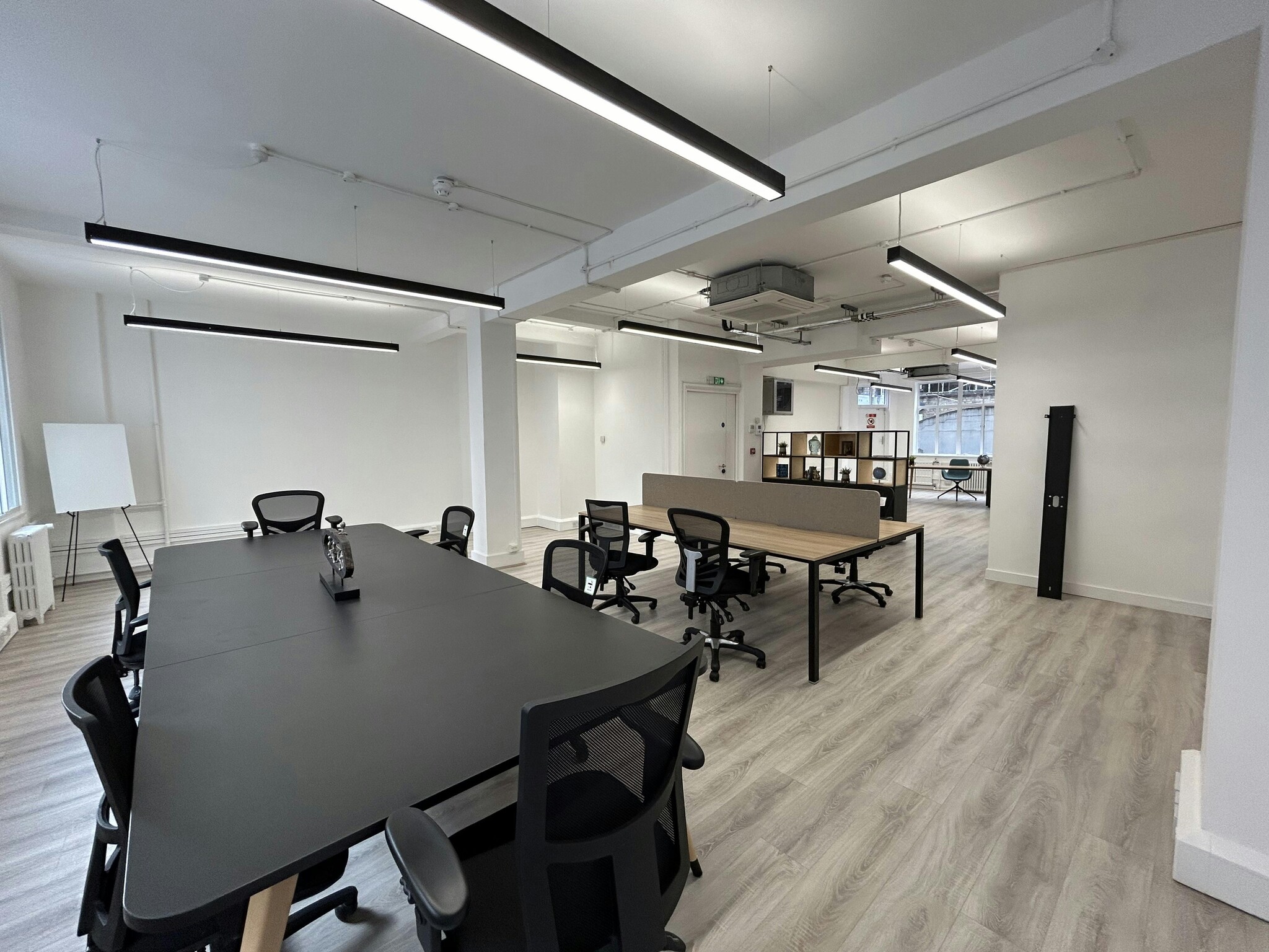 19 Margaret St, London, LND for Rent