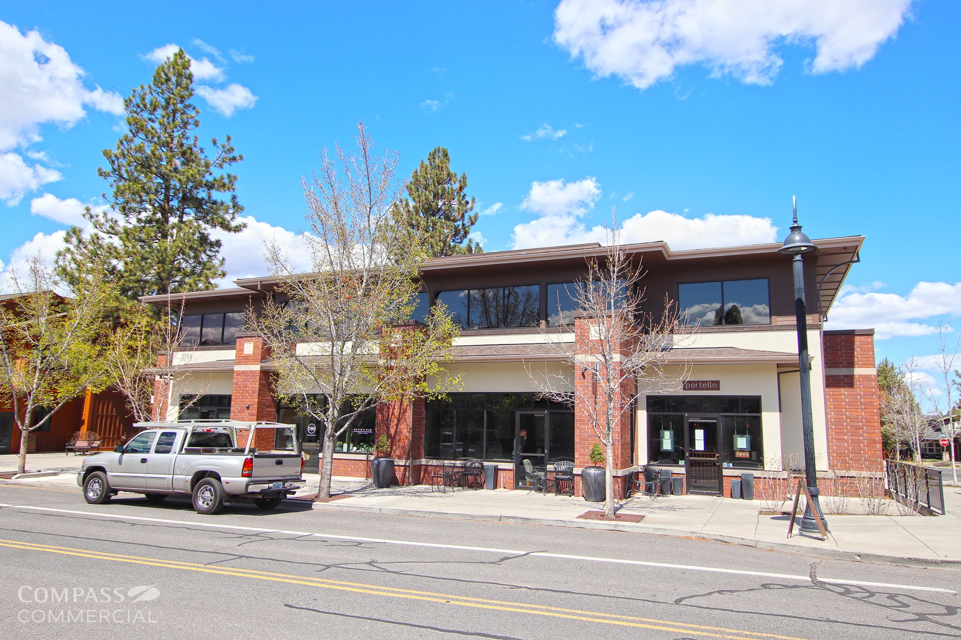 2754 NW Crossing Dr, Bend, OR for Rent