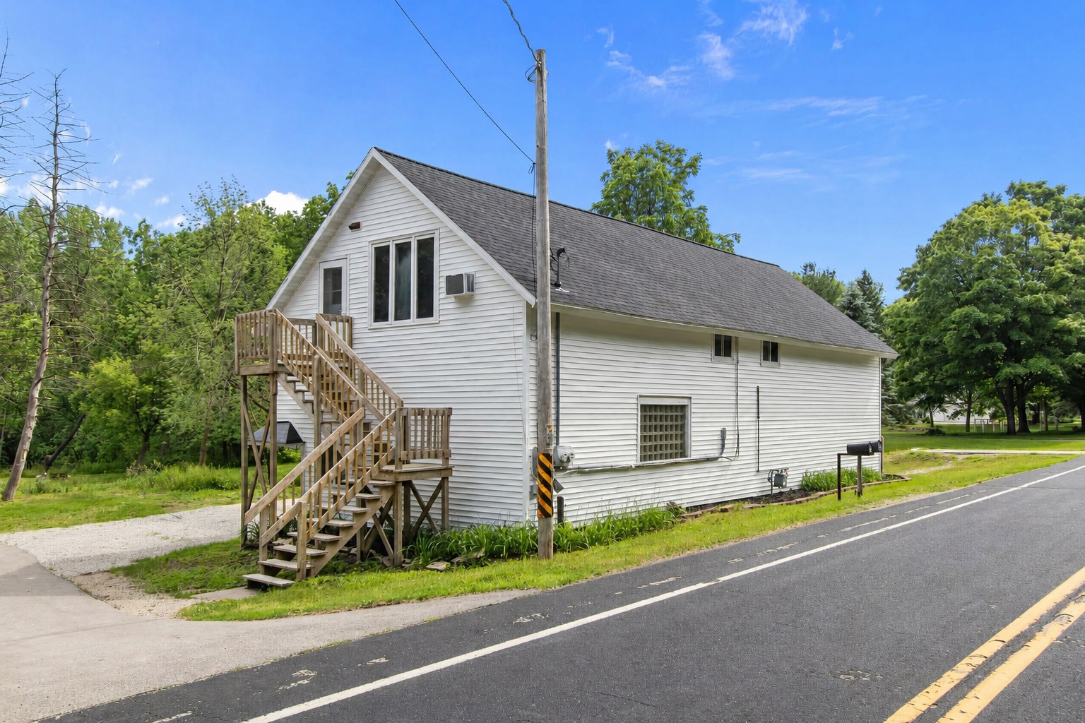 1903 E Apple Creek Rd, Appleton, WI for Sale