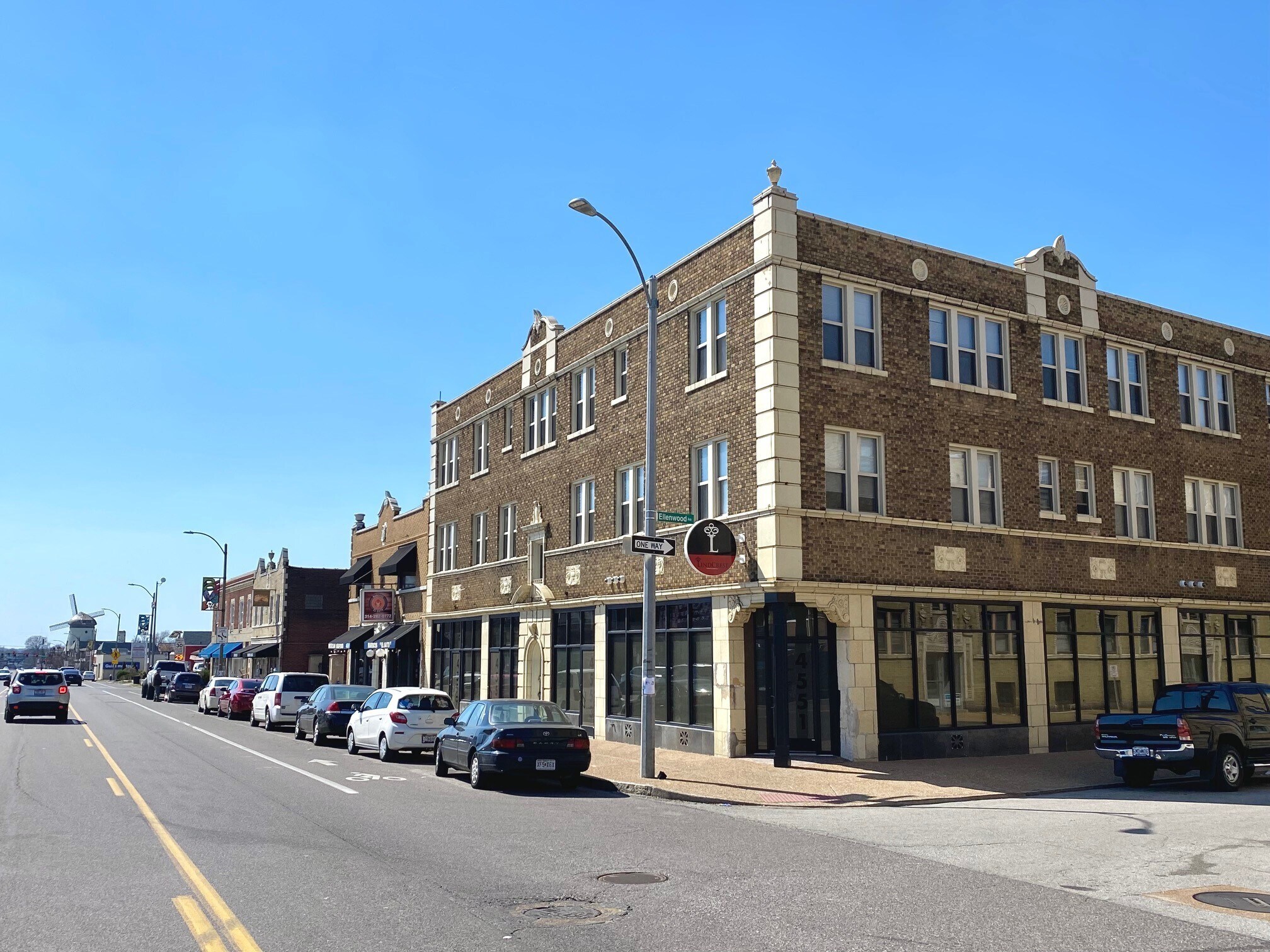 4551-4559 Gravois Ave, Saint Louis, MO for Rent