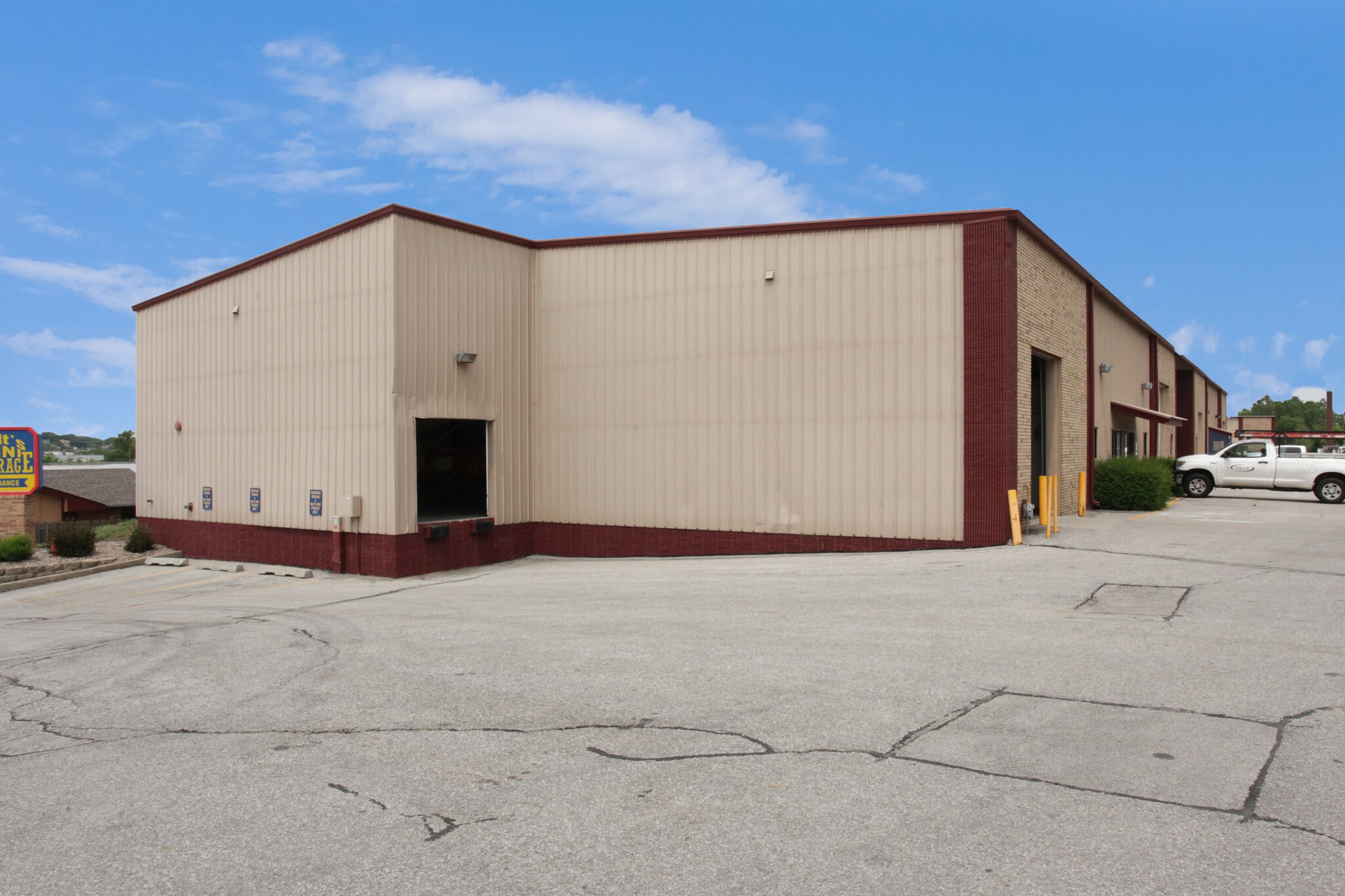 14007-14015 Industrial Rd, Omaha, NE for Rent