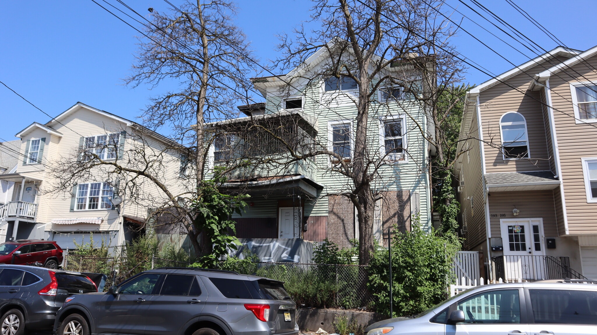 189-193 Park Ave Paterson, NJ 07501 - Multi-Family Property for Sale on