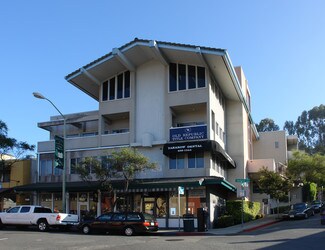 Oakland, CA Office/Residential - 6201 Antioch St