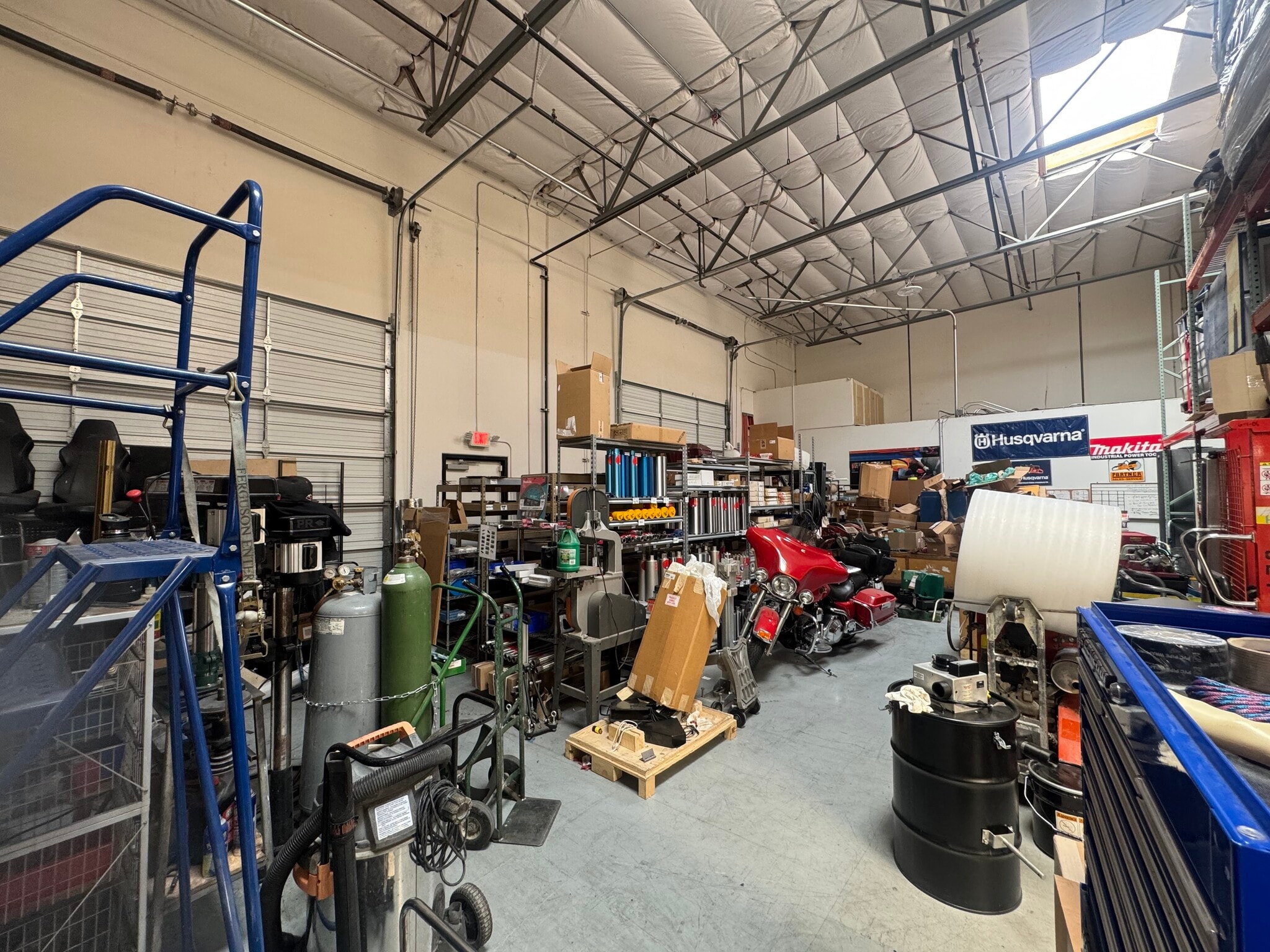 6625 S Valley View Blvd, Las Vegas, NV for Rent