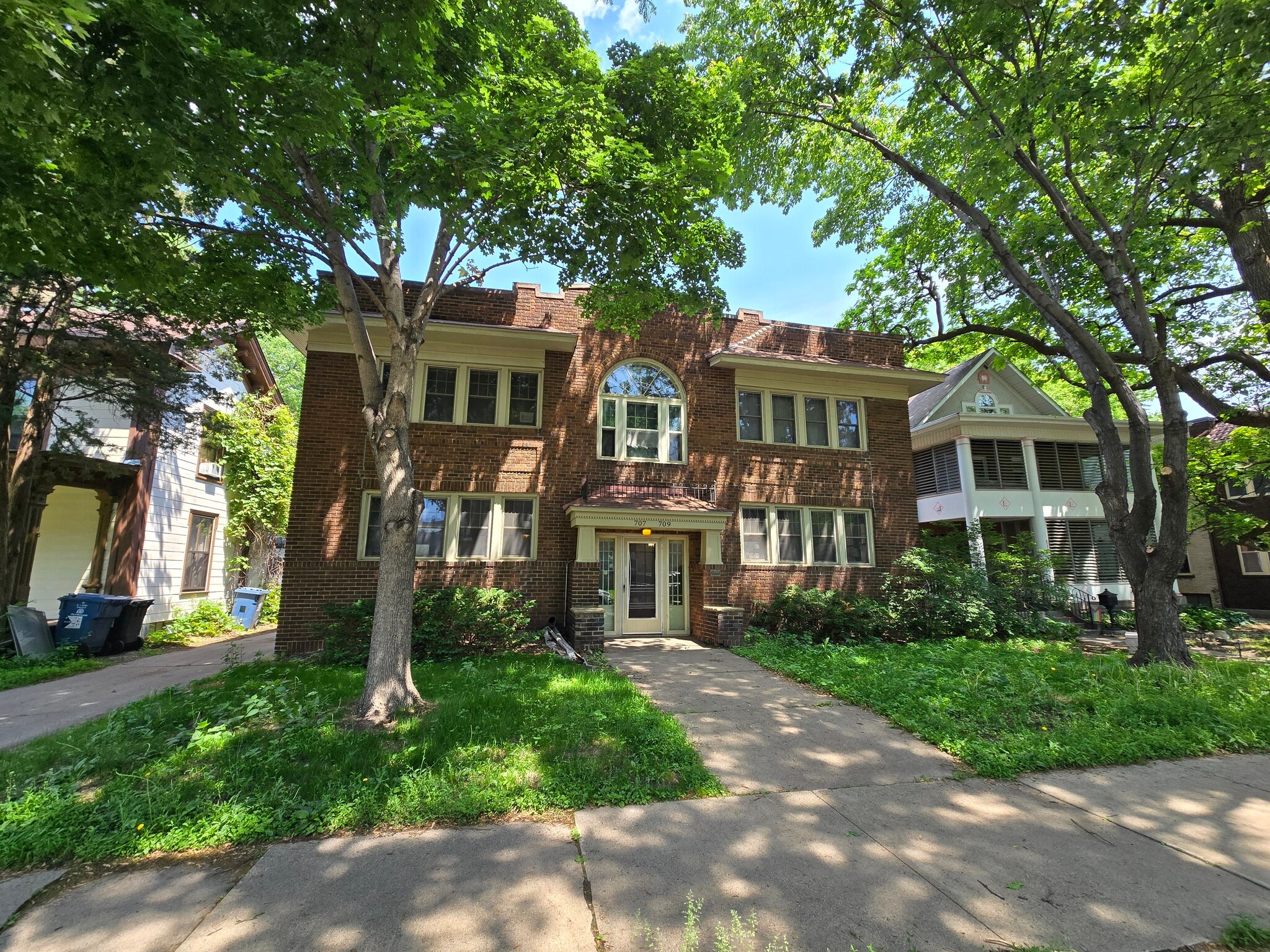 707-709 5th St SE, Minneapolis, MN for Sale