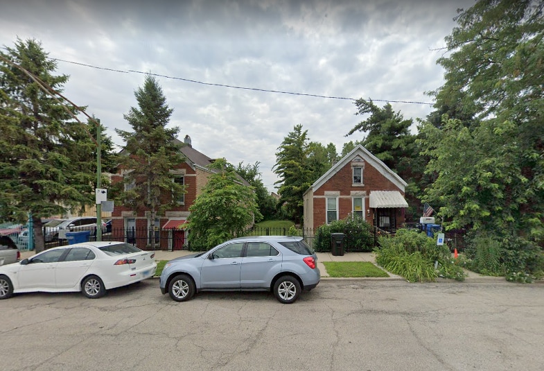 2427 W 21st Pl, Chicago, IL for Sale