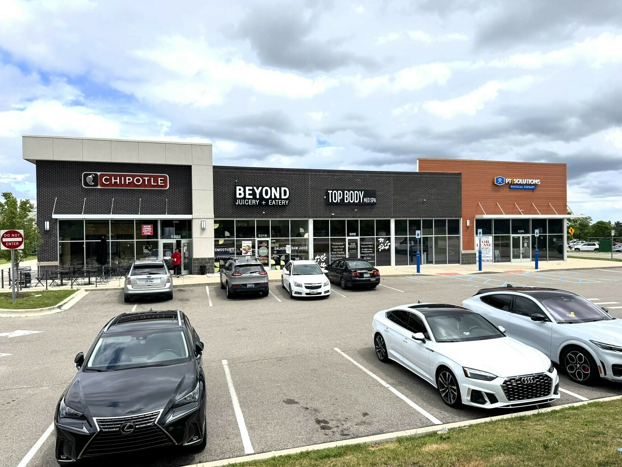 5296-5322 Crooks Rd, Troy, MI for Sale
