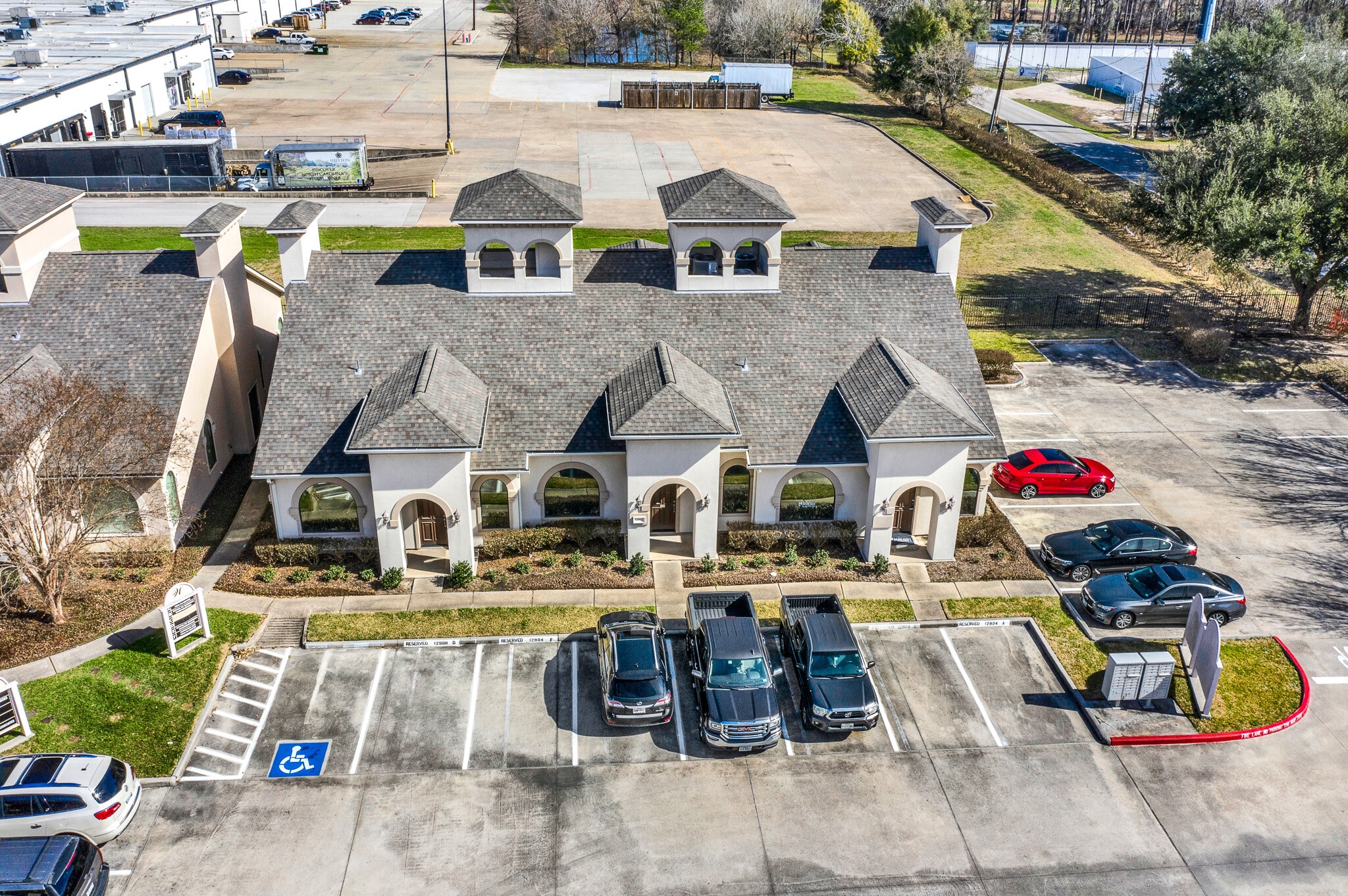 12802 Willow Centre Dr, Houston, TX for Sale