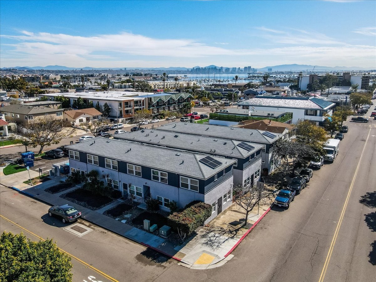 3034 Canon St, San Diego, CA for Sale