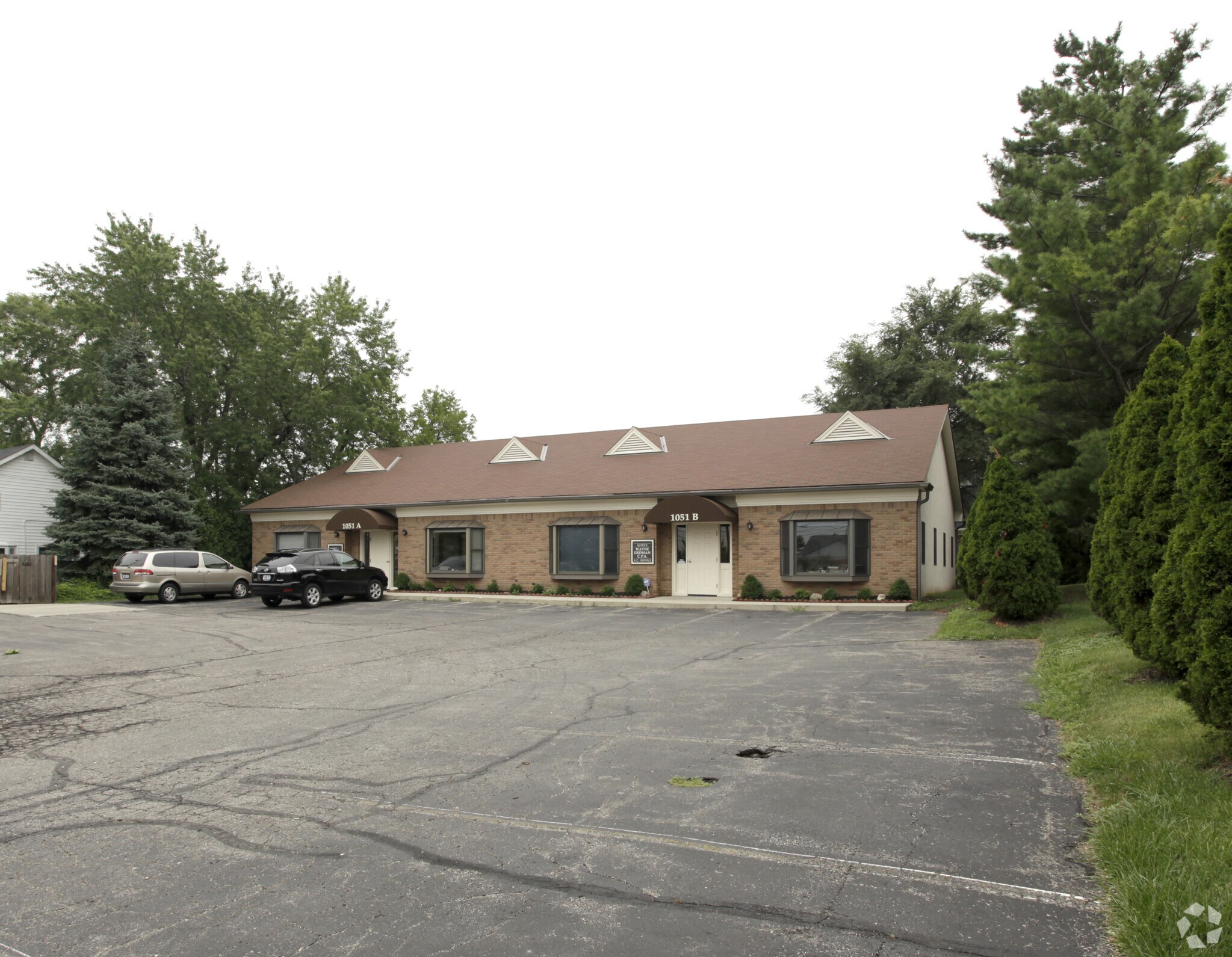 1051 Old Henderson Rd Columbus, OH 43220 Office Property for Lease on
