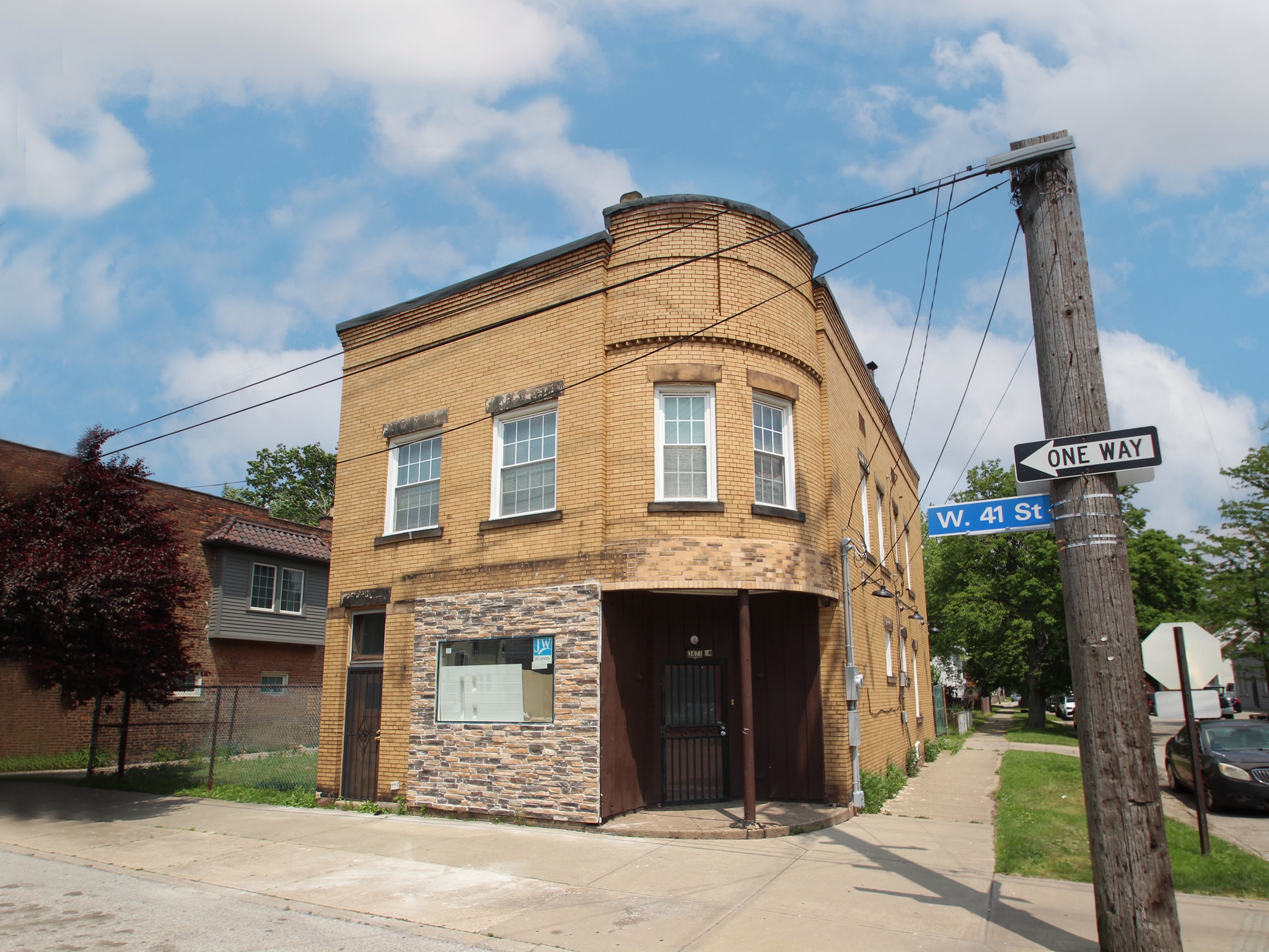 3471 W 41st St, Cleveland, OH for Sale