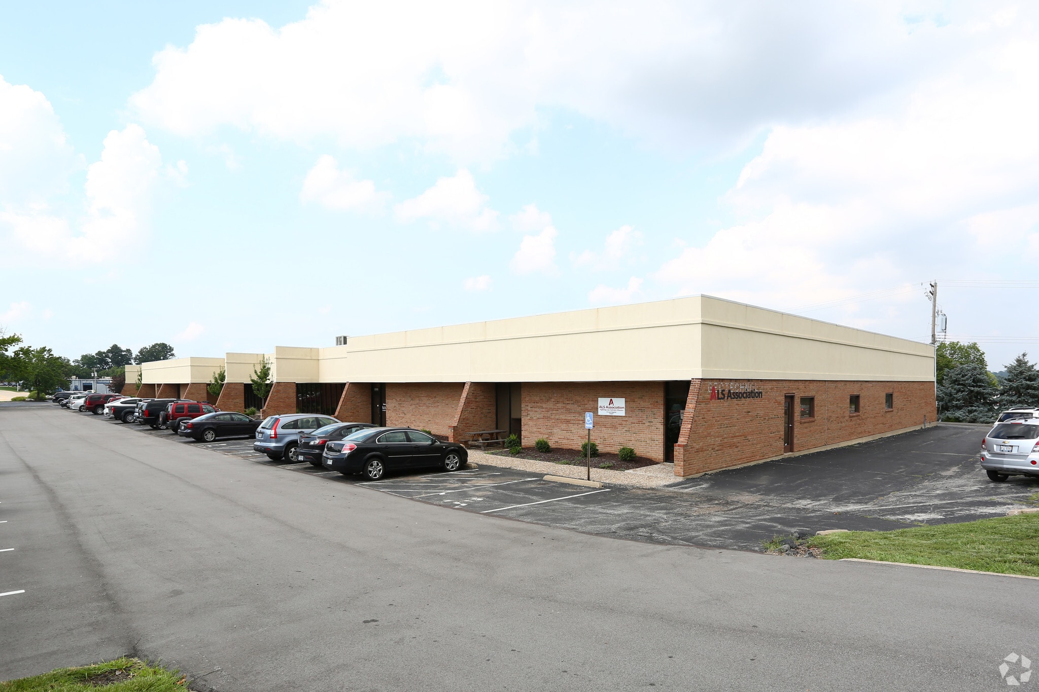 2258-2294 Weldon Pky, Saint Louis, MO for Sale