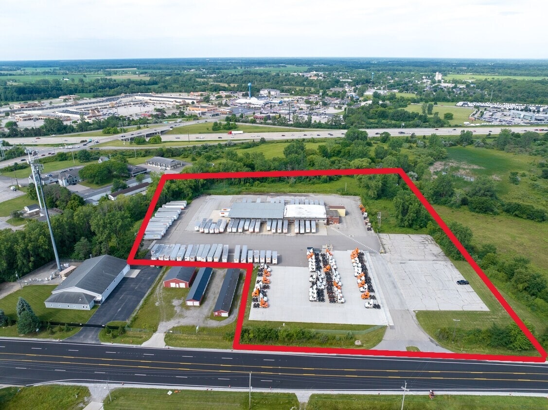 11740 Dixie Hwy, Birch Run, MI for Rent