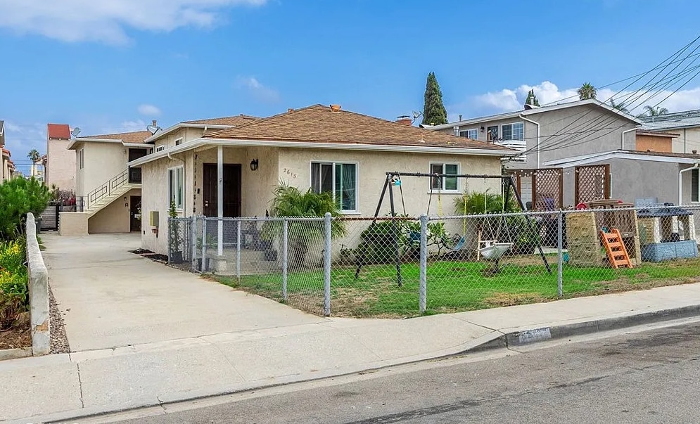 2615 Rockefeller Ln, Redondo Beach, CA for Sale