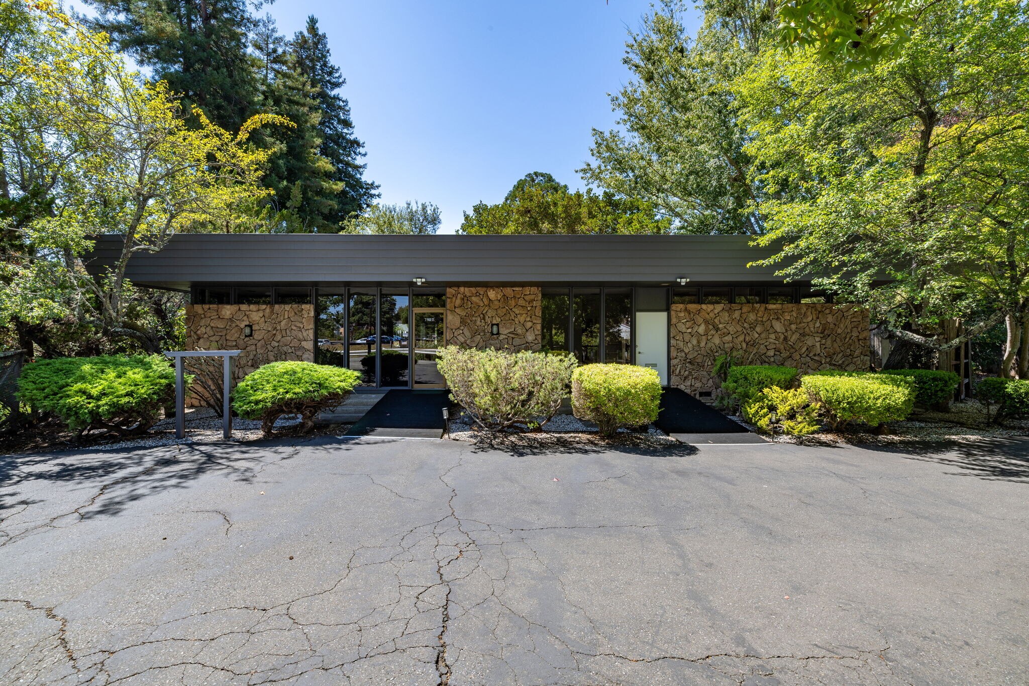 7 Page St, Cotati, CA for Sale