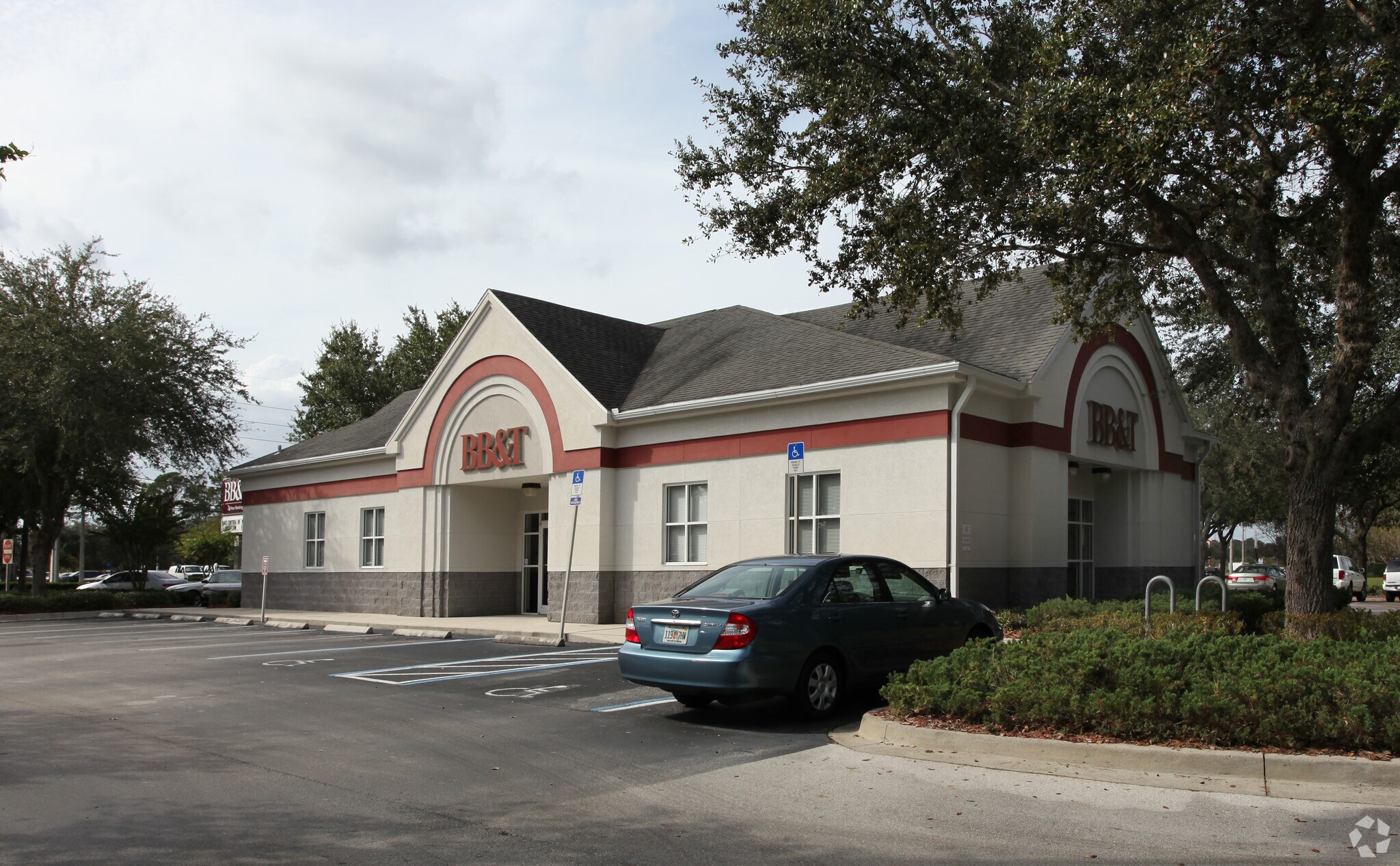 10625 Philips Hwy, Jacksonville, FL for Rent