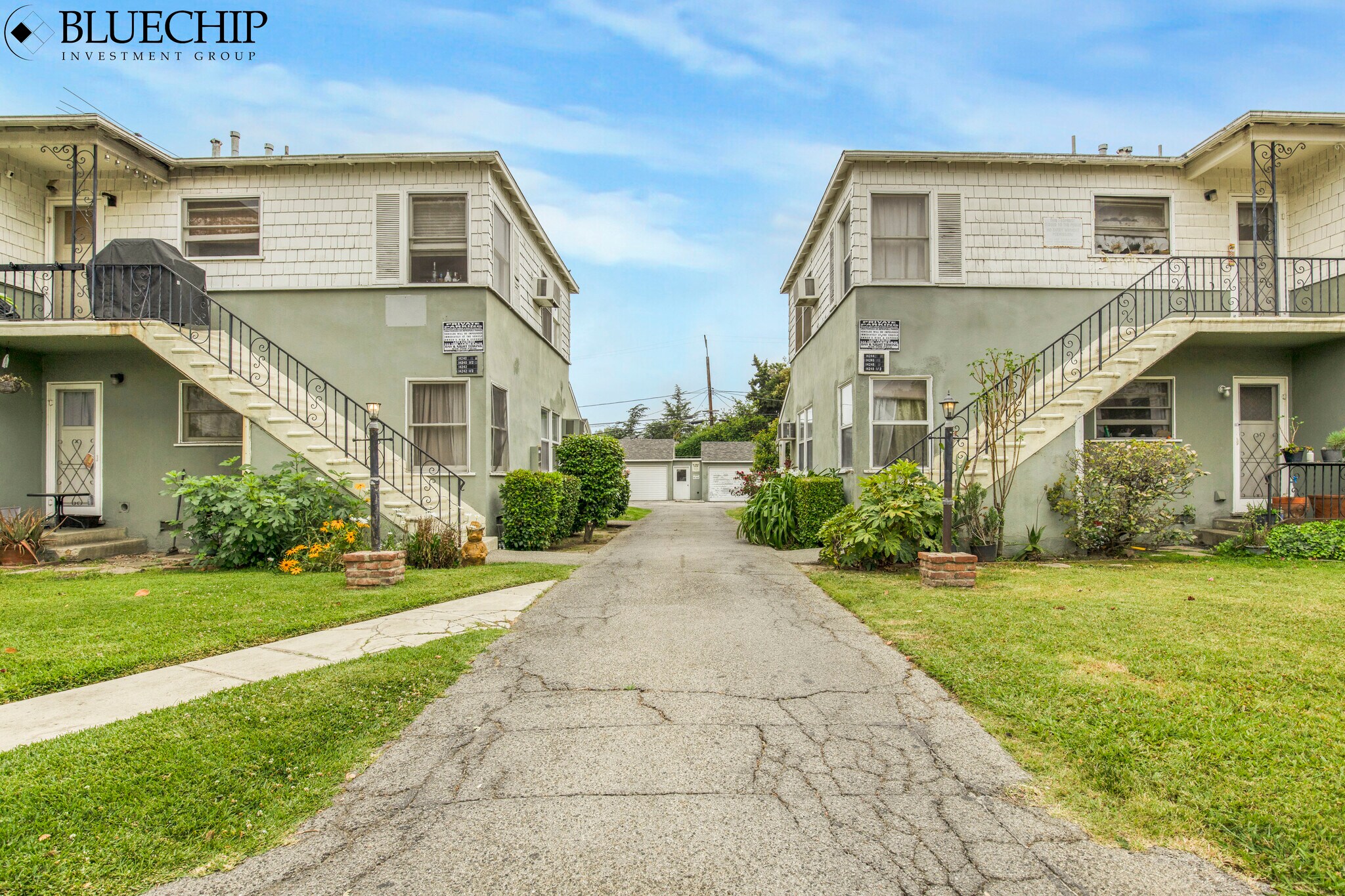 14240-14244 Delano St, Van Nuys, CA for Sale
