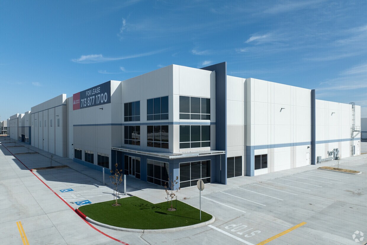 3005 Highway 225, Pasadena, TX for Rent