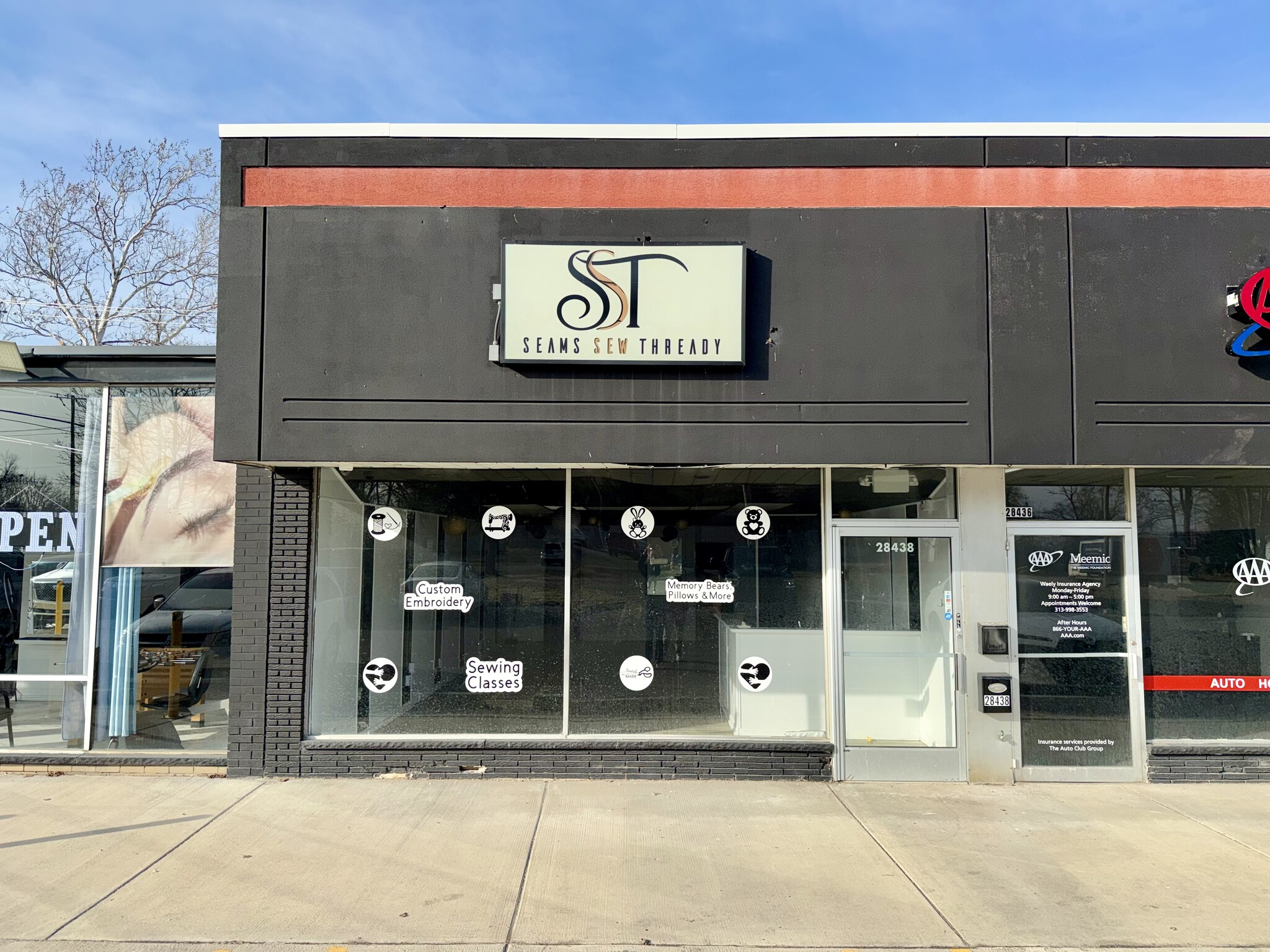 28438 Joy Rd, Livonia, MI for Rent