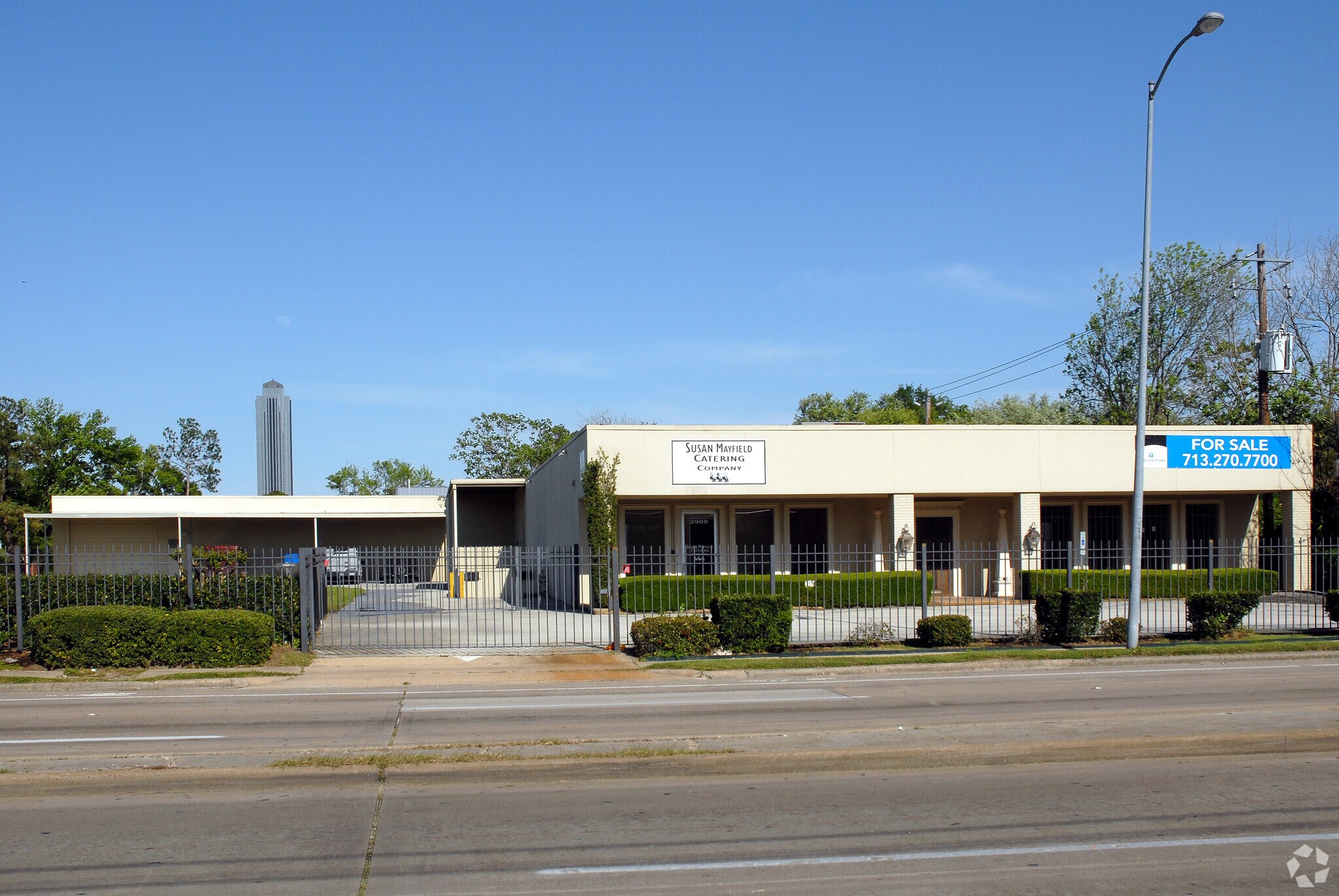 2909 Fountain View Dr, Houston, TX for Rent
