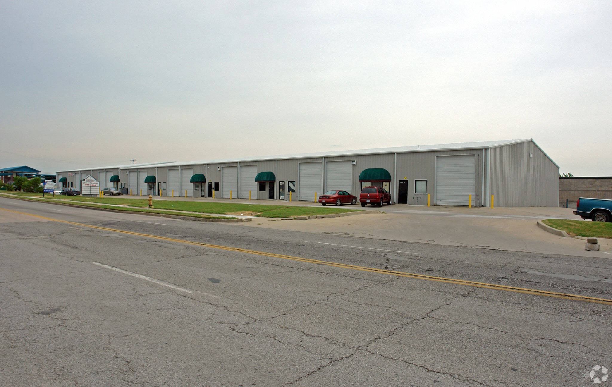 2133 N Sheridan Rd Tulsa, OK 74115 Industrial Property for Lease on