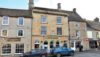 Stow On The Wold, GLS Retail - The Square