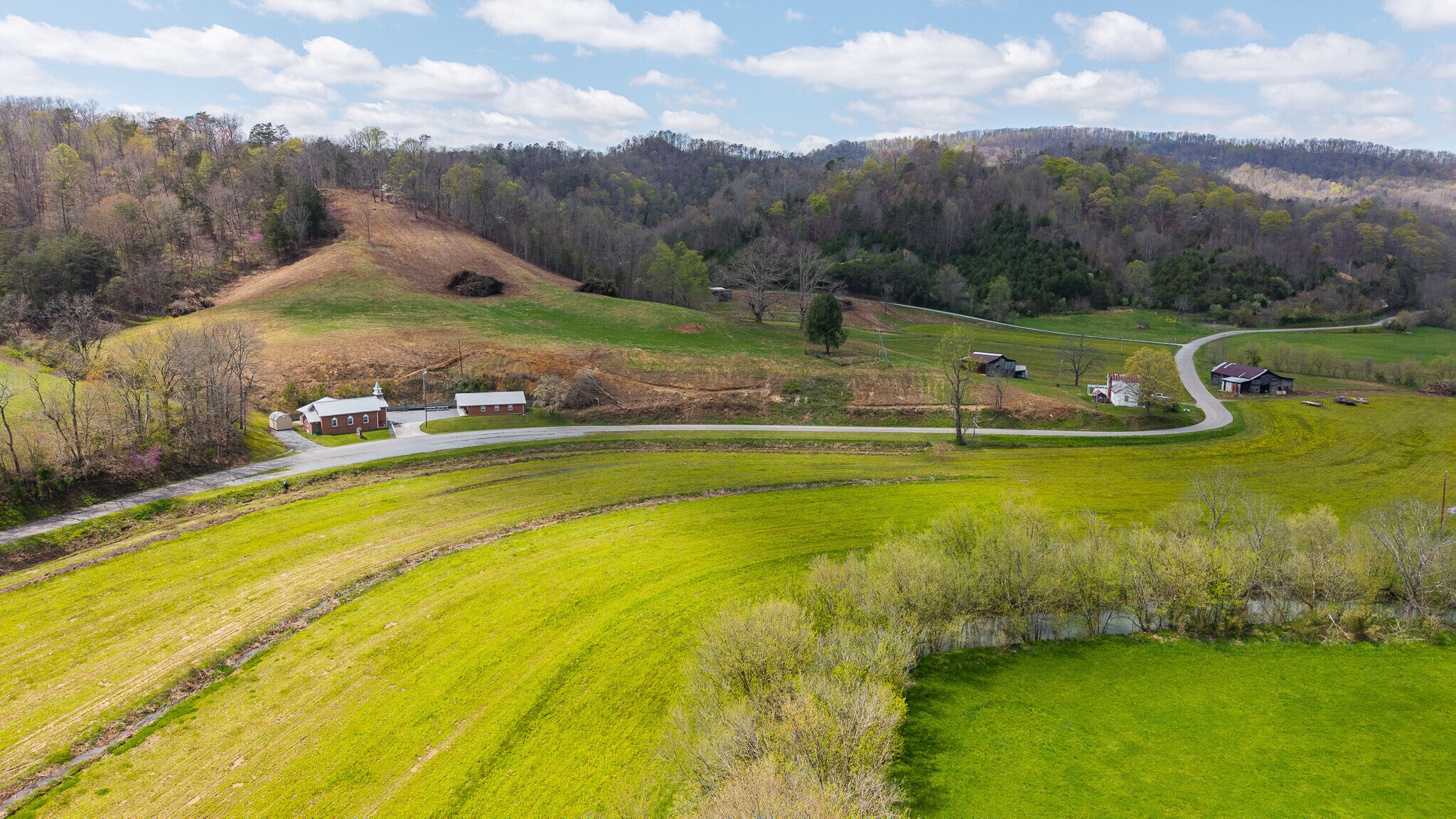 1025 Livesay Chapel Rd, Kyles Ford, TN for Sale