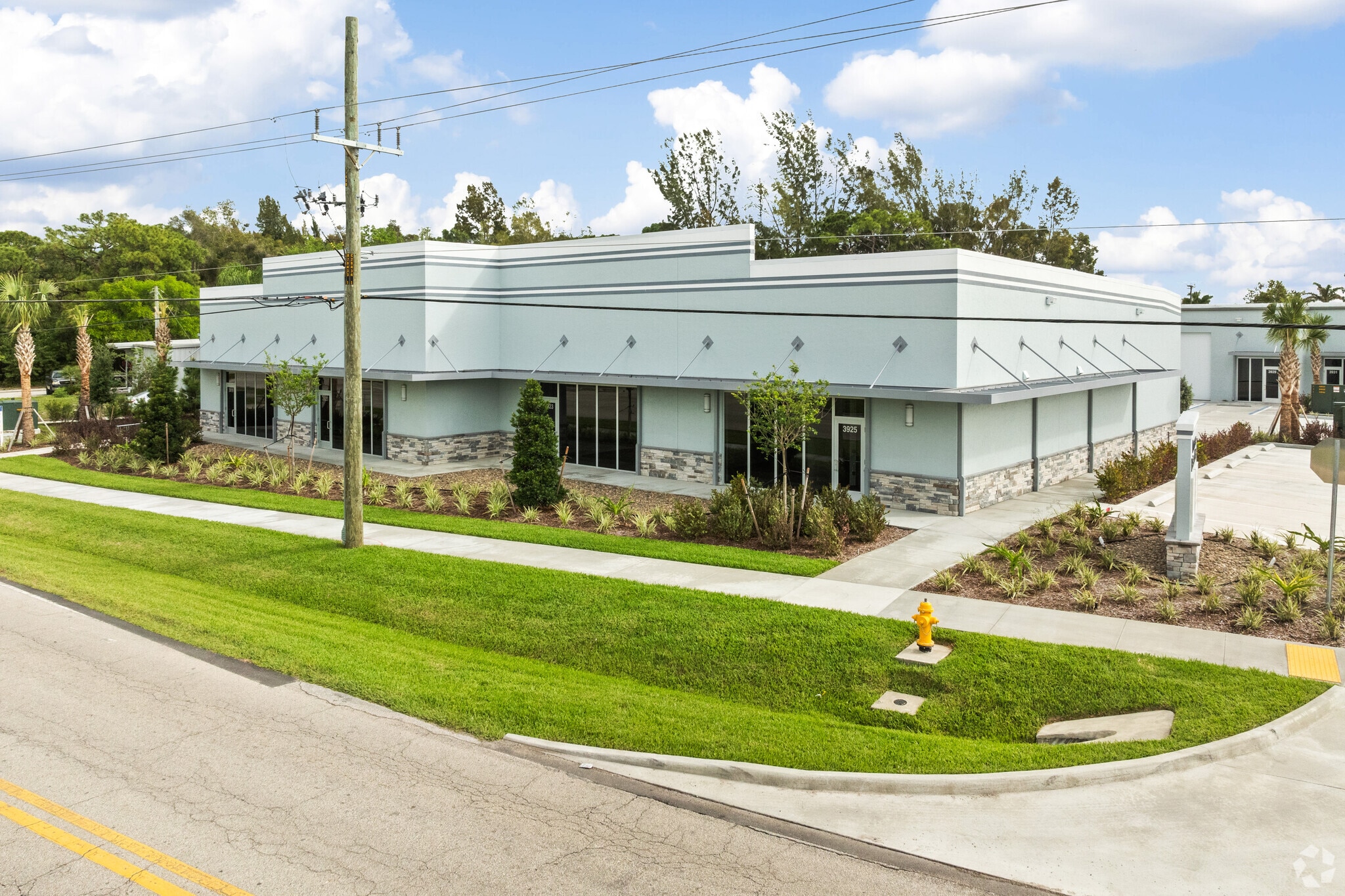 3931 SE Commerce Ave, Stuart, FL for Rent