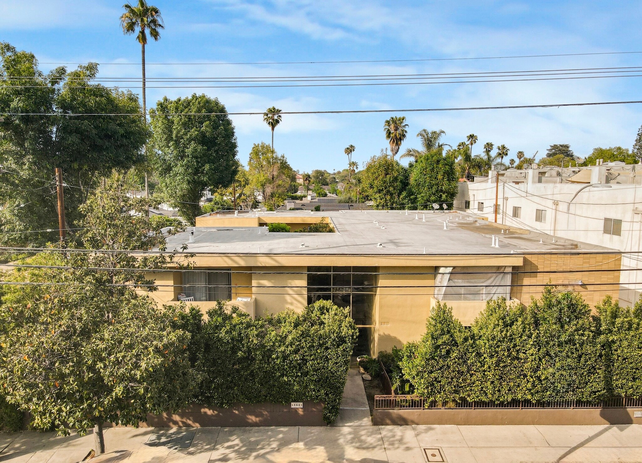 14641 Magnolia Blvd, Van Nuys, CA for Sale