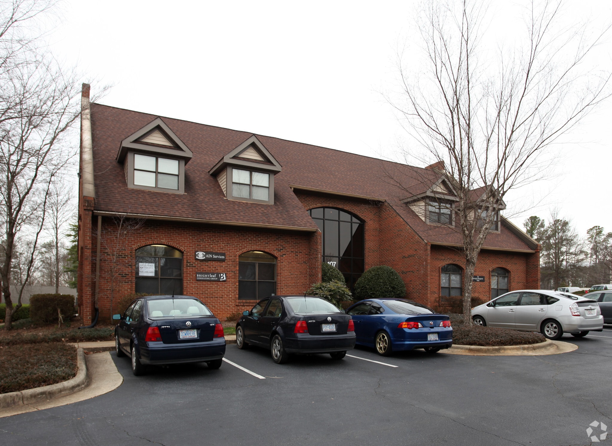 107 Fountain Brook Cir, Cary, NC for Sale