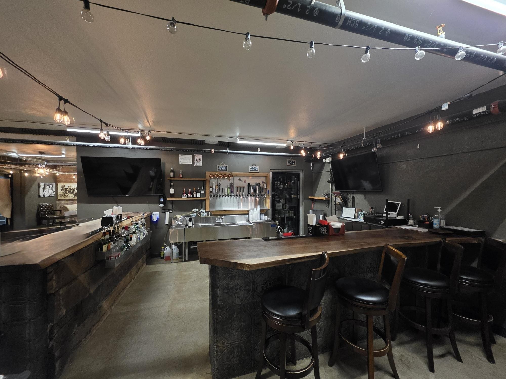 127-133 E Market St, Sandusky, OH for Rent