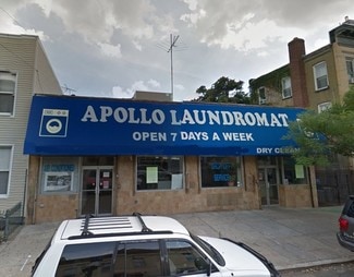 Ridgewood, NY Storefront - 1814 Putnam Ave