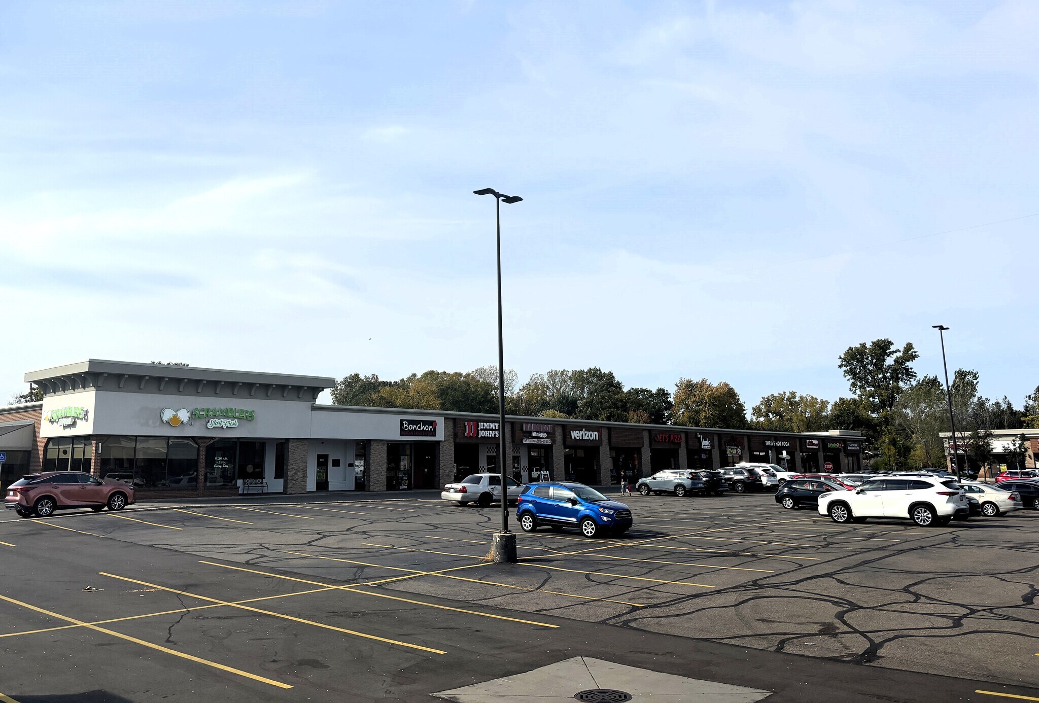 27841-27909 Orchard Lake Rd, Farmington Hills, MI for Rent