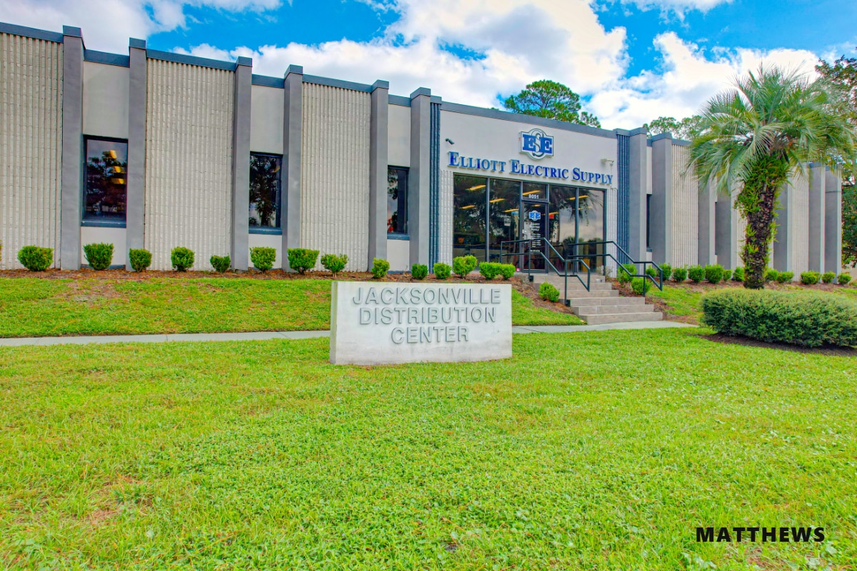 8051 Bayberry Rd, Jacksonville, FL for Sale