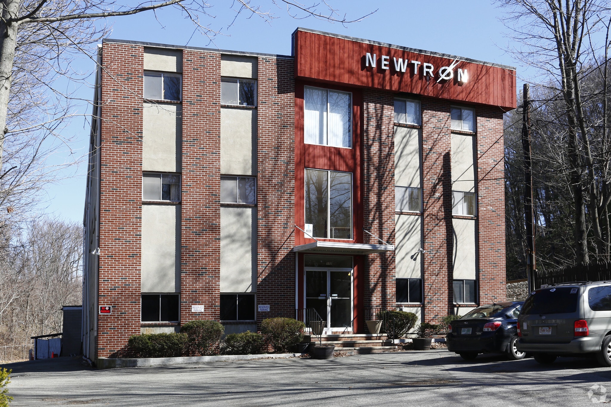 132 Charles St, Newton, MA for Sale