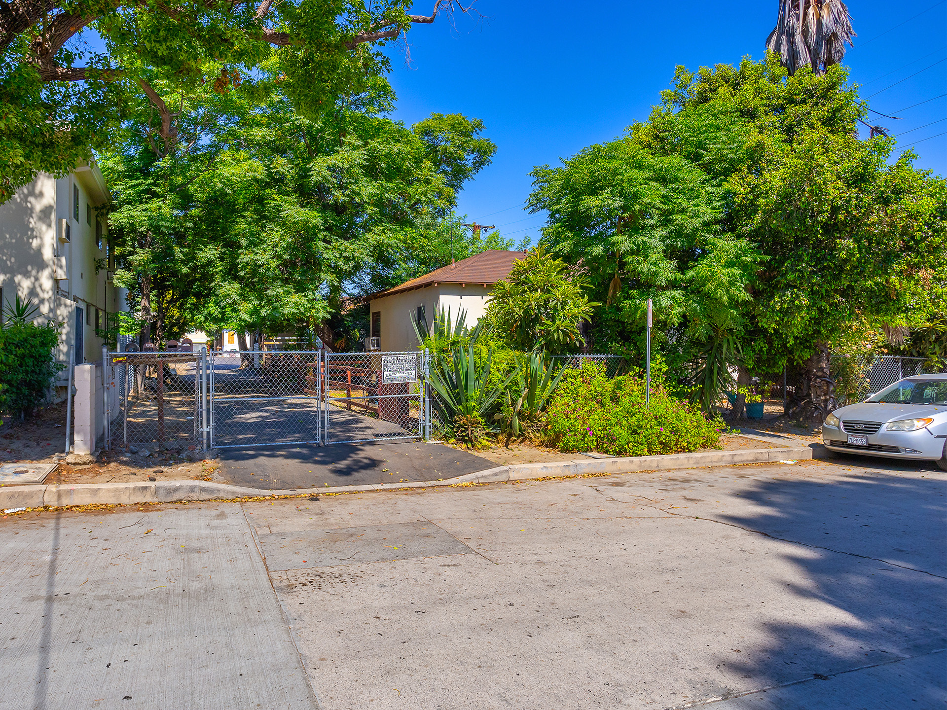 5150 Riverton Ave, North Hollywood, CA for Sale