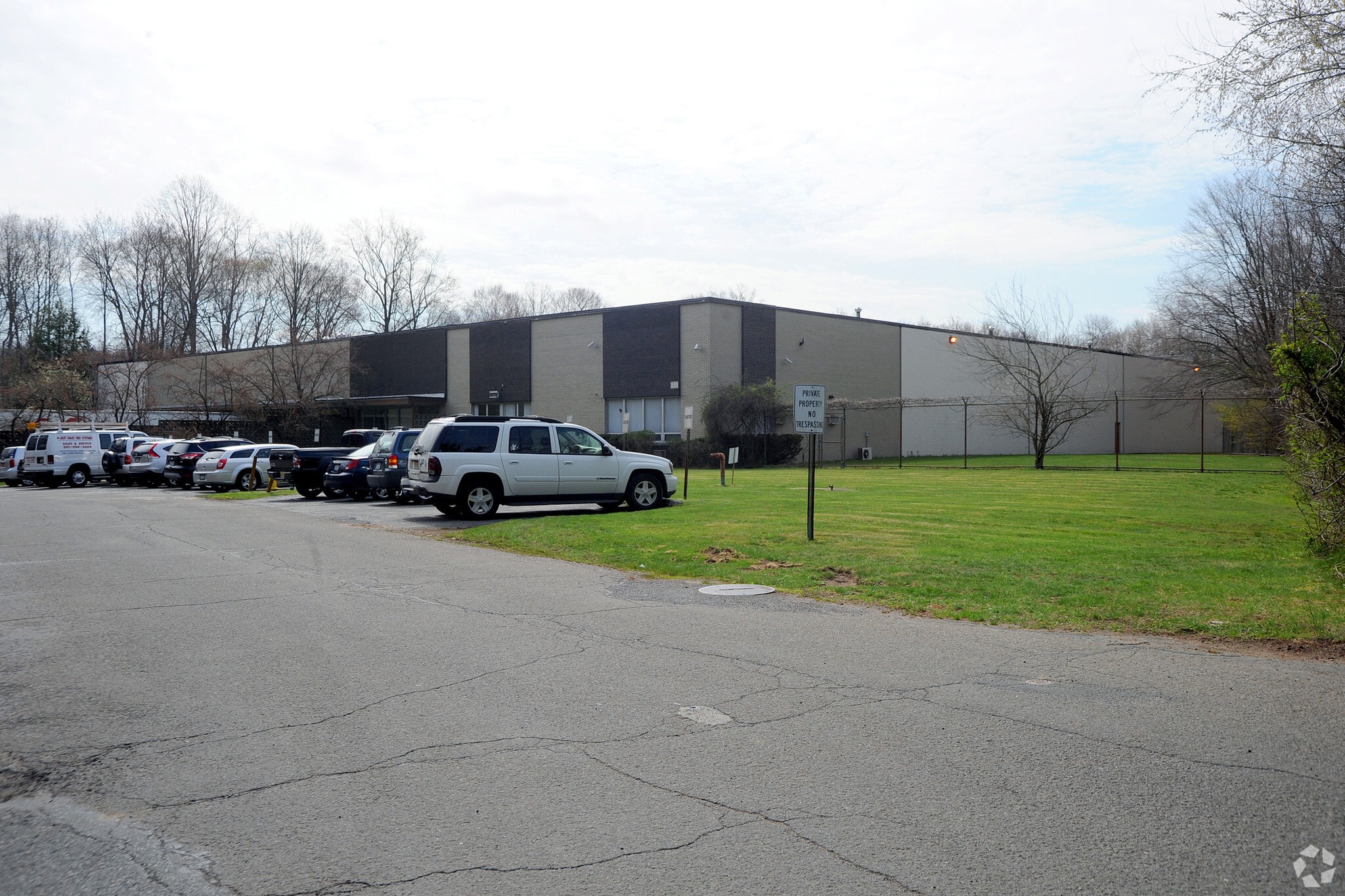 275 Oak Tree Rd, Palisades, NY for Sale
