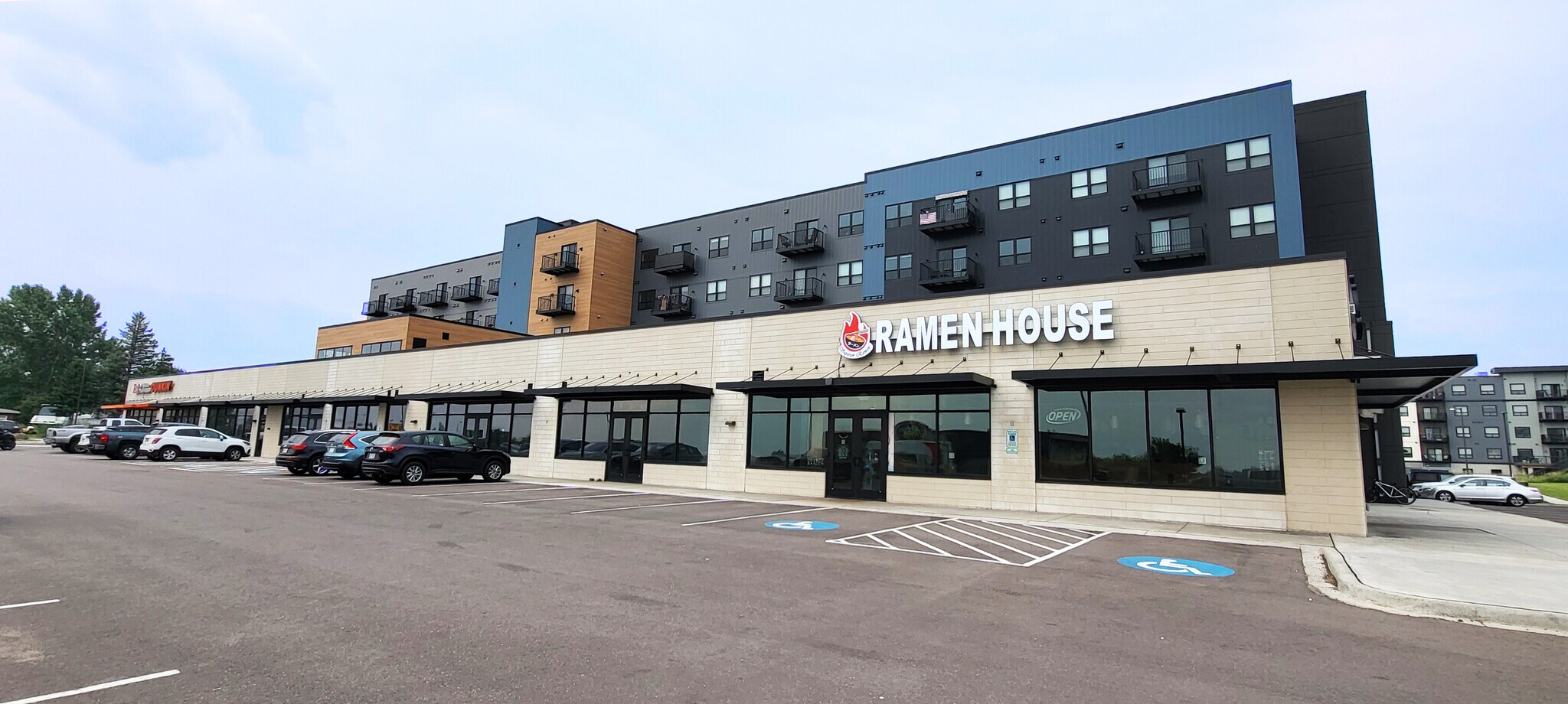 110 E 2nd St, Superior, WI for Rent