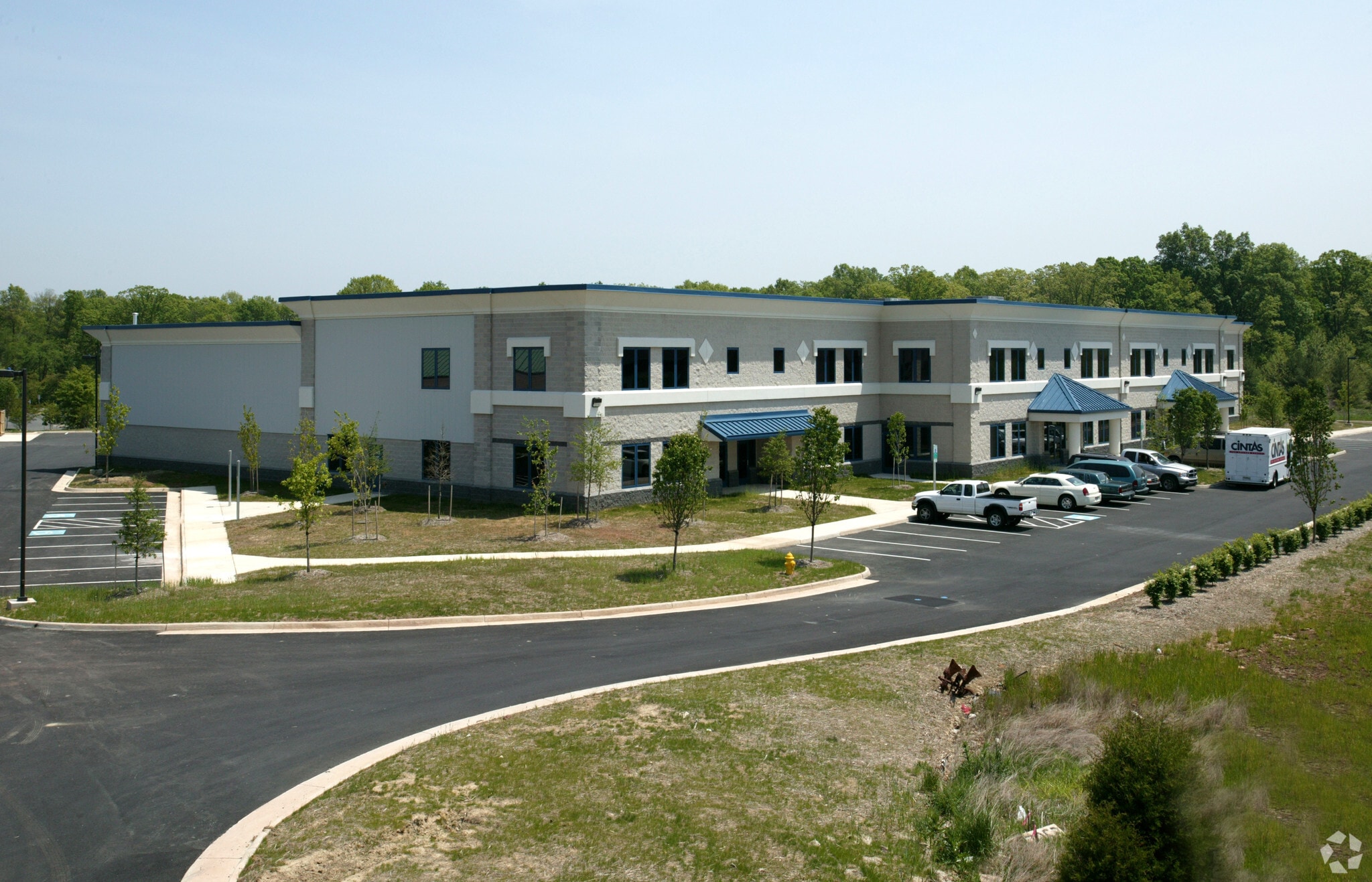7045-7073 Gateway Ct, Manassas, VA for Rent