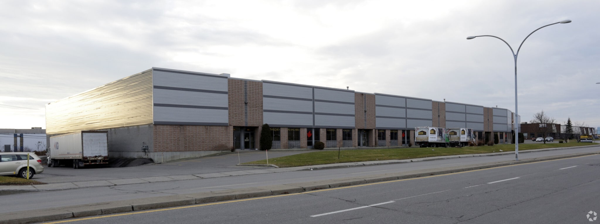 81 Boul Brunswick, Dollard-des-Ormeaux, QC for Rent