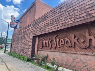 Pittsburg, KS Restaurant - 1912 N Broadway St