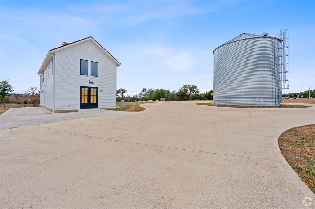 1006 Frost Ave, Driftwood, TX for Sale