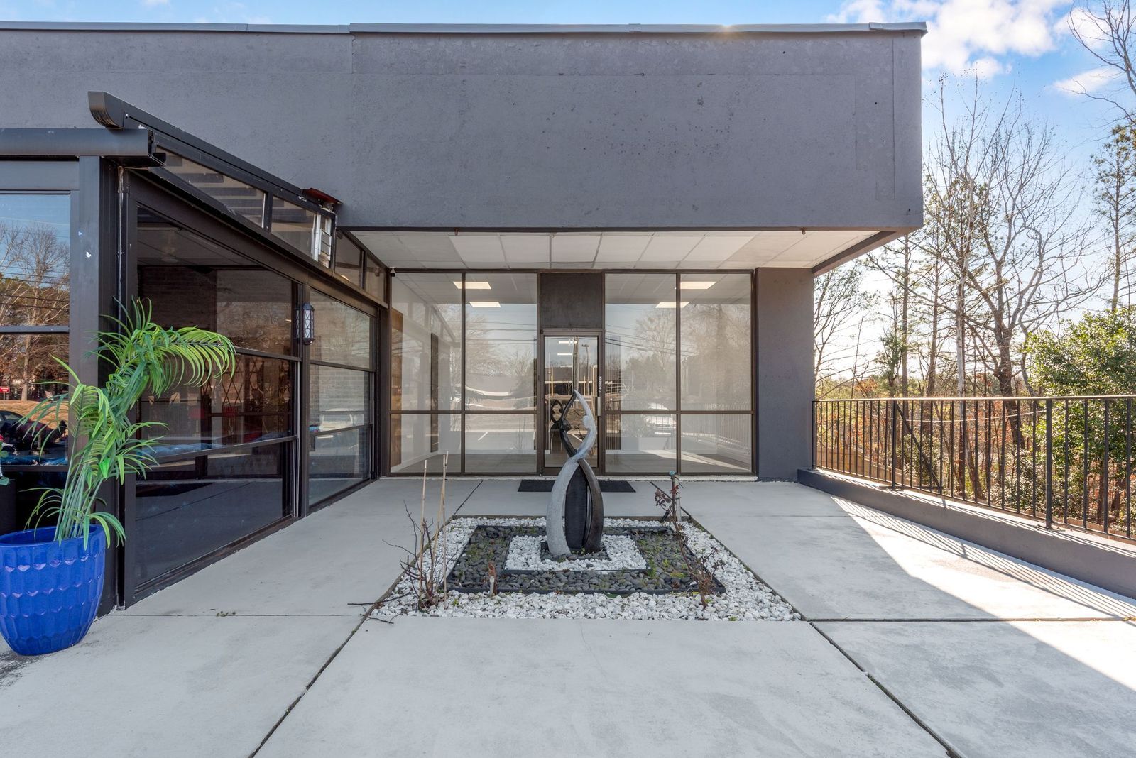 7855 Roswell Rd, Sandy Springs, GA for Rent